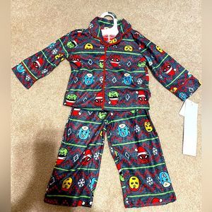 NWT Marvel Christmas pjs 18 month